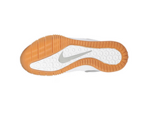 Load image into Gallery viewer, Women&#39;s Nike Air Zoom HyperAce 2 SE - white/metallic silver
