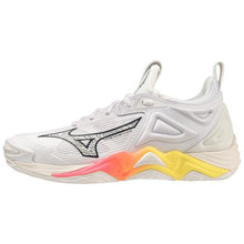 Load image into Gallery viewer, Mizuno Women&#39;s Wave Momentum 3 - Snow White/ High Vis Pink
